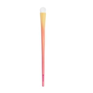Pincel para sombras de ojos BRUSH IT LIKE IT'S ART 01. Essence